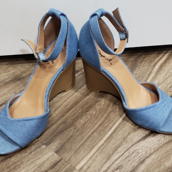 QUPID Denim Wedges size 6 - Picture 5 of 5